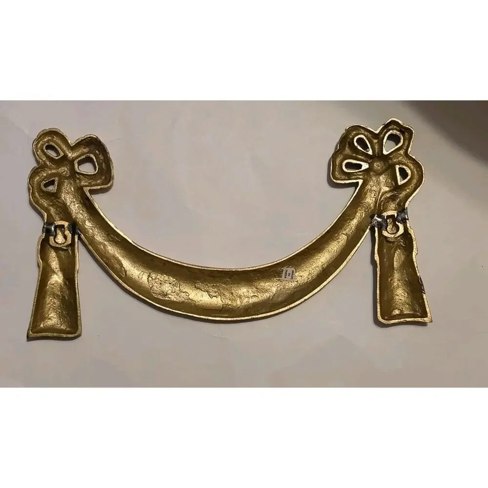 Vintage Solid Brass Wall Hanging Hollywood Regency Ribbon and Bow Swag Design